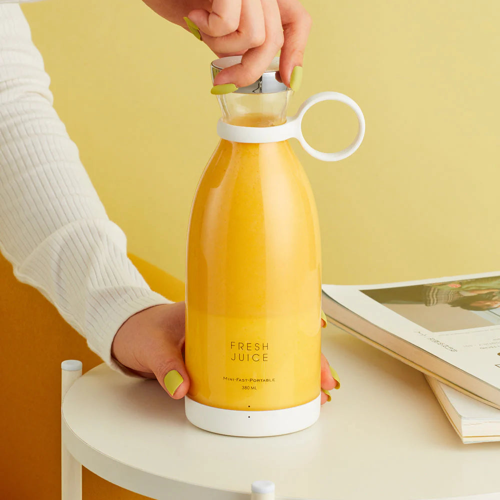 Ultimate Fresh Juice Portable Blender for On-the-Go Nutrition