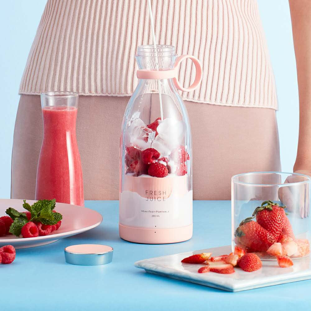 Ultimate Fresh Juice Portable Blender for On-the-Go Nutrition